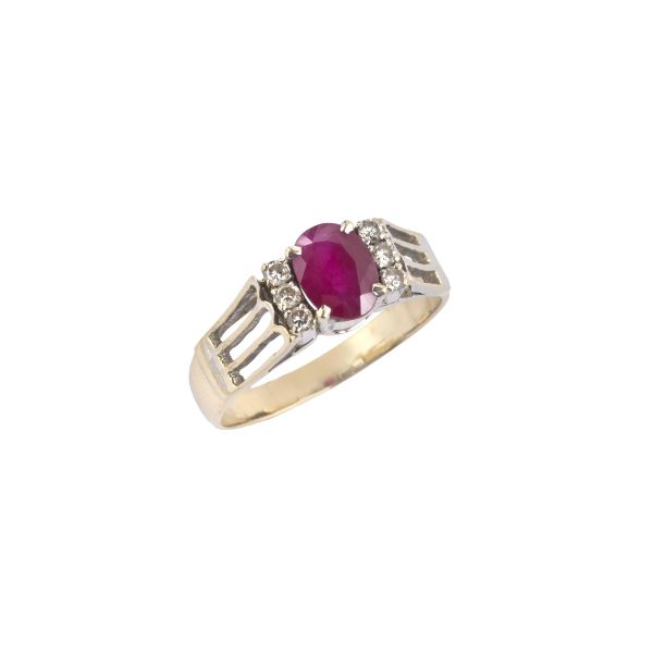 RUBY AND DIAMOND RING IN 18KT TWO TONE GOLD