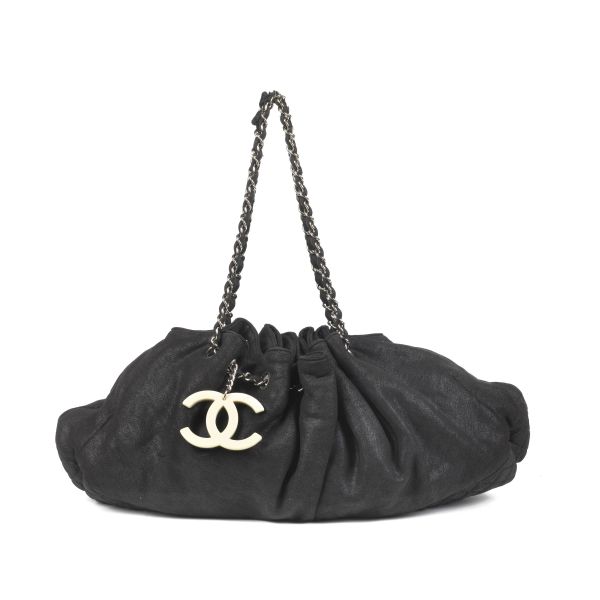 CHANEL TRACOLLA MELROSE