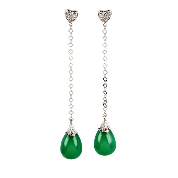 



CHRYSOBERYL AND DIAMOND DROP EARRINGS IN 18KT WHITE GOLD