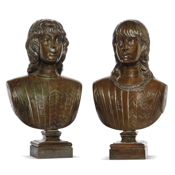 A PAIR OF BUSTS, 19TH CENTURY