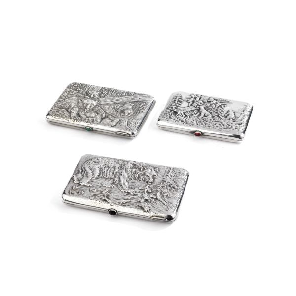 THREE SILVER CIGARETTE CASE, MOSCOW, BEGINNING OF 20TH CENTURY