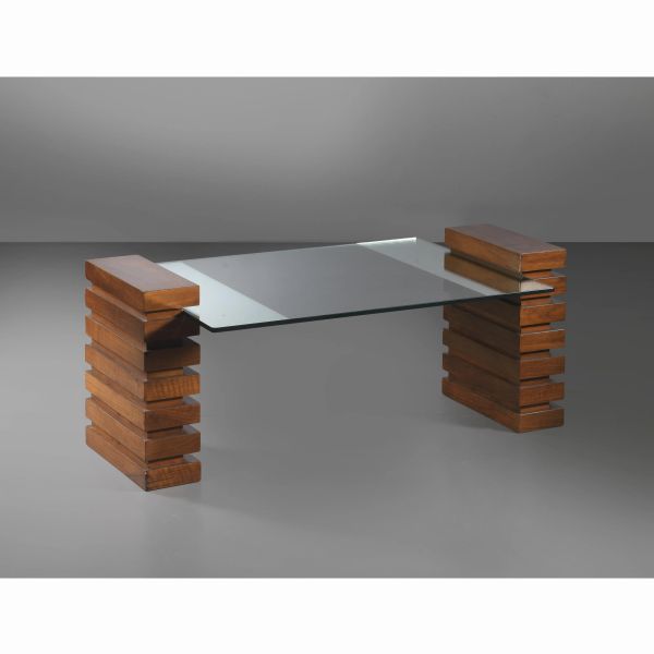 



LOW TABLE, WOODEN STRUCTURE, GLASS TOP 