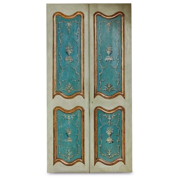 



COPPIA DI PORTE A DUE ANTE IN STILE SETTECENTESCO
