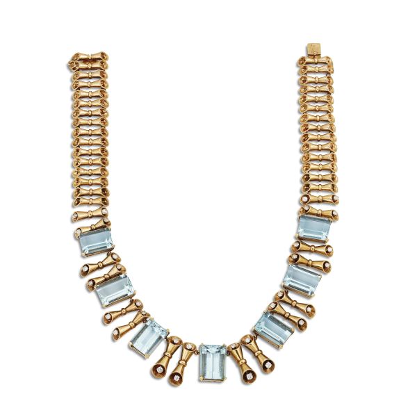 AQUAMARINE AND DIAMOND NECKLACE IN 14KT GOLD