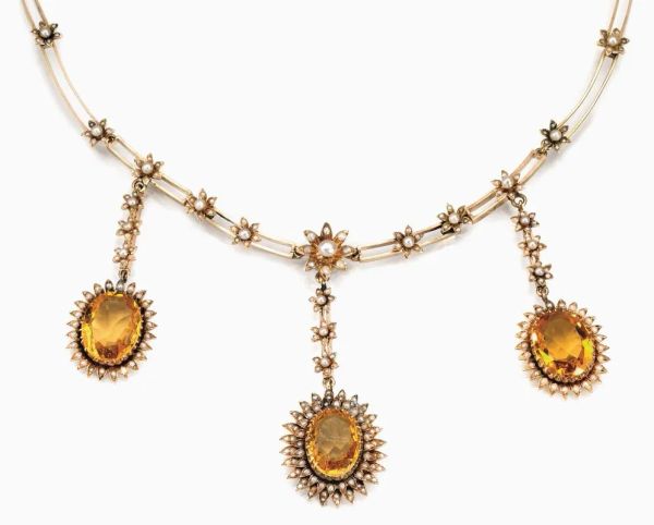 Collana, sec. XIX, in oro rosa 14 kt, perle e vetri