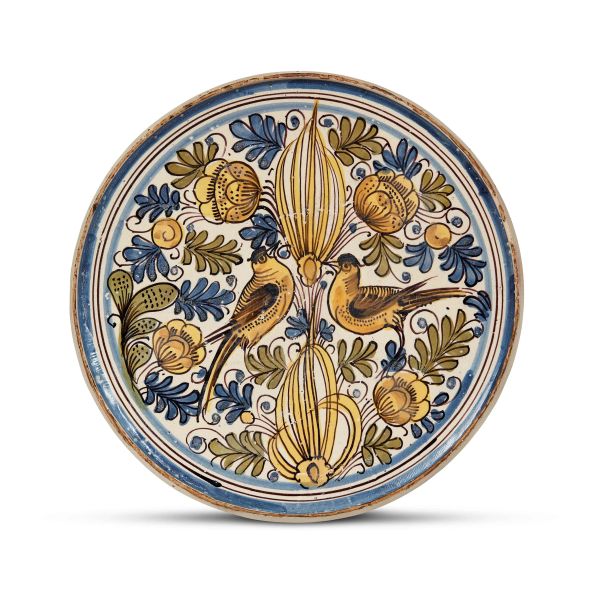 



A FOOTED DISH, PAVIA, EARLY 18TH CENTURY