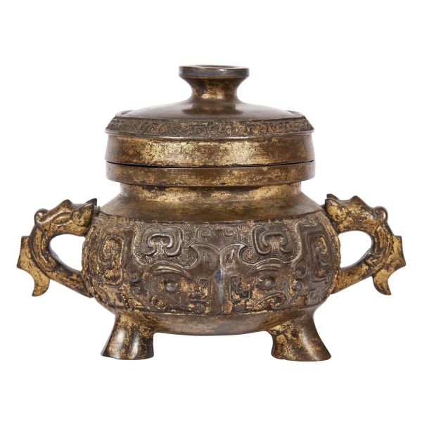 



A CENSER, CHINA, MING DYNASTY, 17TH CENTURY