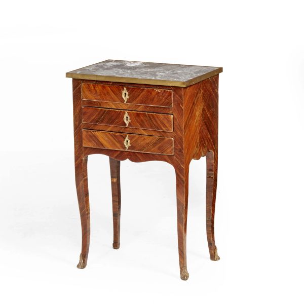 A SMALL CENTRE TABLE, FRANCE, LATE 18TH CENTURY