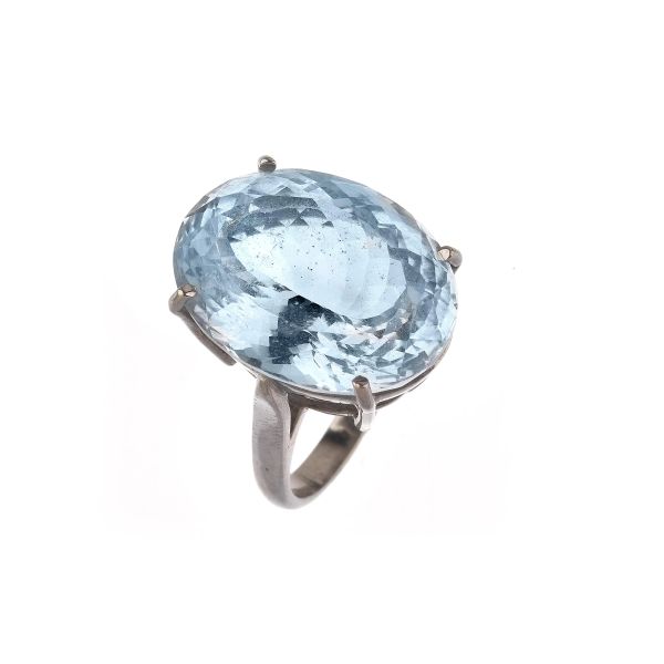 SEMIPRECIOUS STONE RING IN 18KT WHITE GOLD