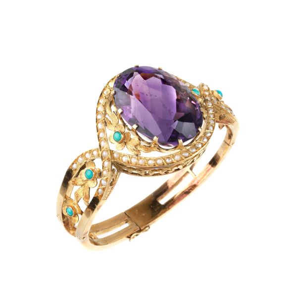 BIG AMETHYST AND PEARL BANGLE IN 18KT YELLOW GOLD