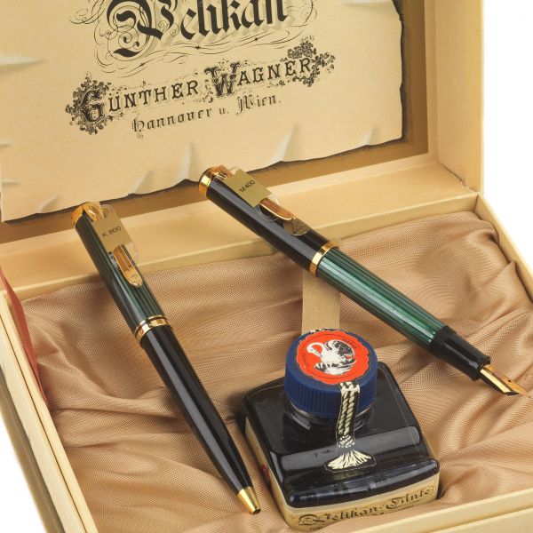 MONTEGRAPPA PENNA STILOGRAFICA celluloide verde pennino ORO antica