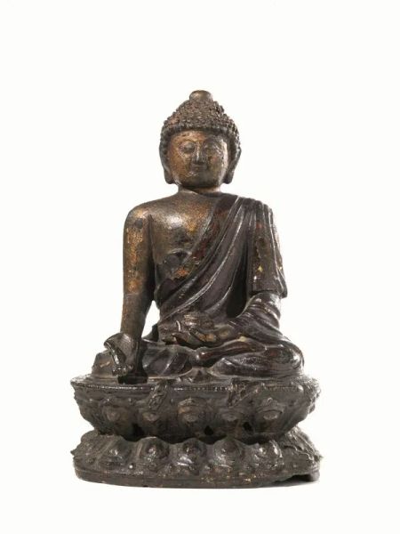 Buddha, Cino - tibetano, Dinastia Ming, sec. XVII, in bronzo laccato alt.&nbsp;