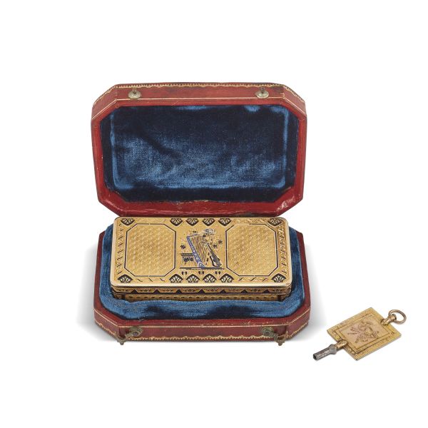 MUSICAL ENAMELED GOLD BOX WITH CARILLON
