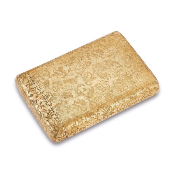 Buccellati - 



BUCCELLATI CIGARETTE CASE IN 18KT YELLOW GOLD