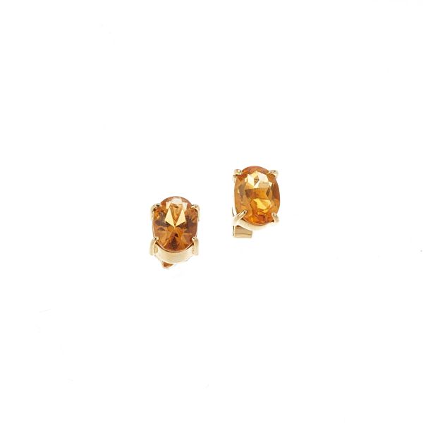 



CITRINE QUARTZ STUD EARRINGS IN 18KT YELLOW GOLD