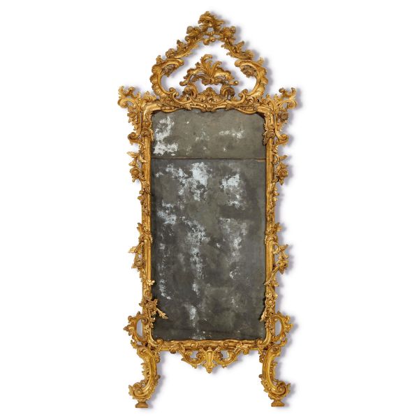 



A TUSCAN MIRROR, 18TH CENTURY