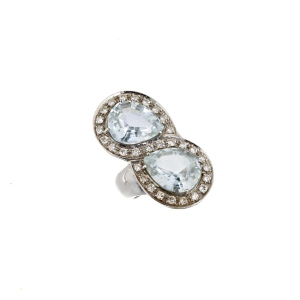 



SEMIPRECIOUS STONE AND DIAMOND RING IN 18KT WHITE GOLD