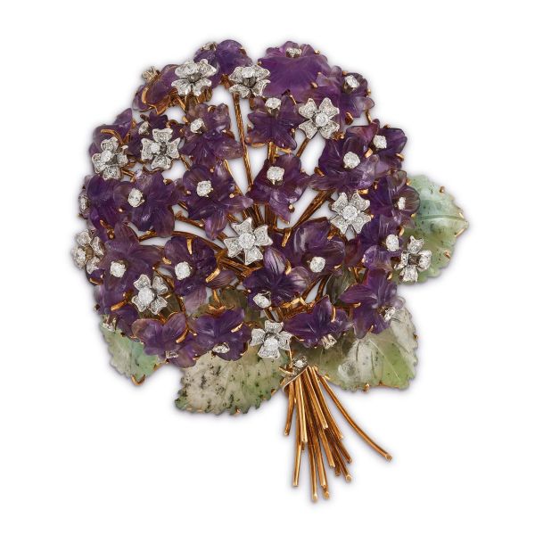 



MULTI GEM FLORAL BOUQUET BROOCH IN 18KT TWO TONE GOLD