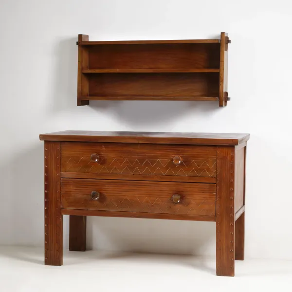 



WOODEN SIDEBOARD 