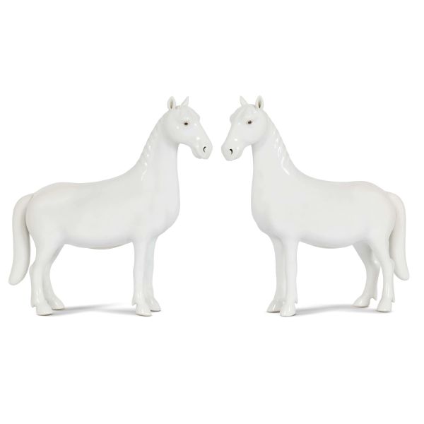 



A PAIR OF HORSES, CHINA, REPUBLIC PERIOD (1912-1949)