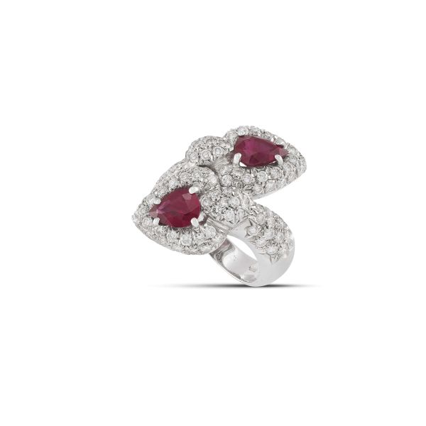 CONTRARIE RUBY AND DIAMOND RING IN 18KT WHITE GOLD