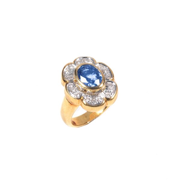SAPPHIRE AND DIAMOND FLOWER RING IN 18KT TWO TONE GOLD
