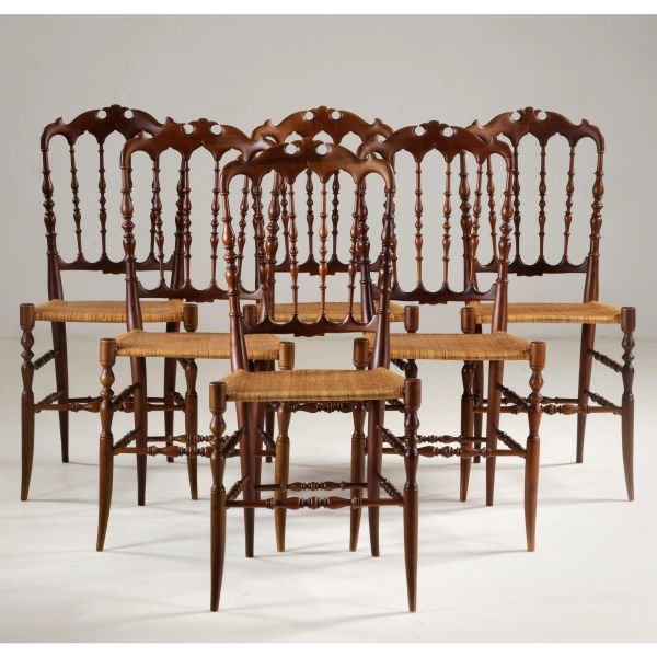 



SIX CHAIRS, WOODEN STRUCTURE, WICKER SEAT&nbsp; 
