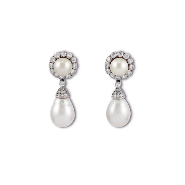 Bulgari - 



BULGARI PEARL AND DIAMOND DROP EARRINGS IN 18KT WHITE GOLD