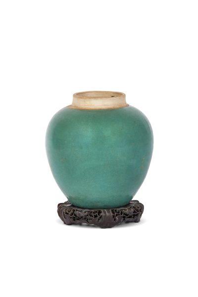 VASE, CHINA, QING DYNASTY, 19TH CENTURY