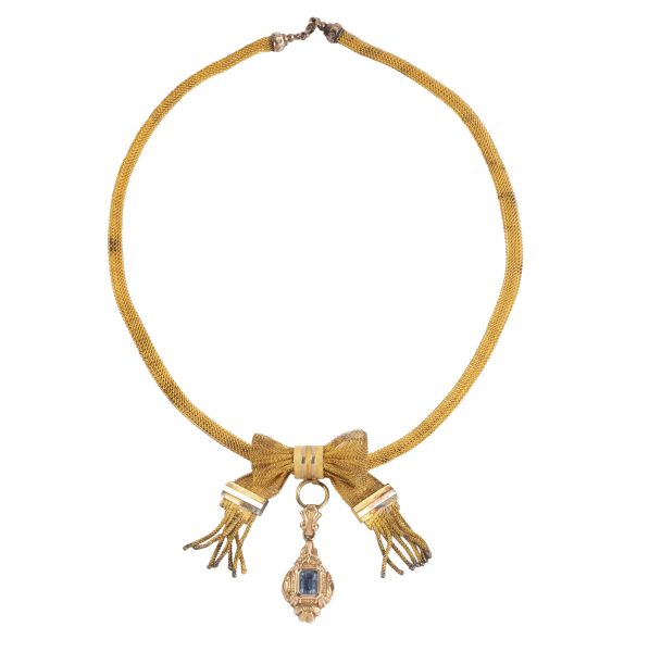 MESH CHAIN NECKLACE WITH PENDANT