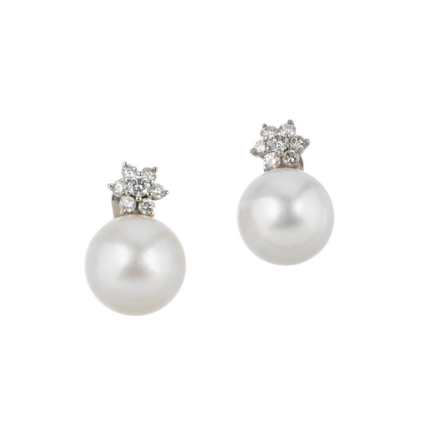 SOUTH SEA PEARL AND DIAMOND EARRINGS IN 18KT WHITE GOLD