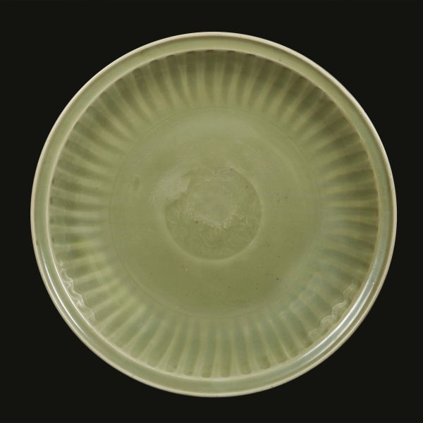 A PLATE, CHINA, MING DYNASTY (1368-1644)