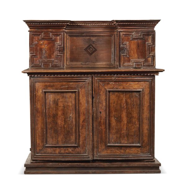 A NORTHERN ITALY SACRISTY SIDEBOARD, 17TH CENTURY
