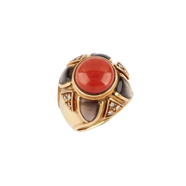 



CORAL DOME RING IN 18KT YELLOW GOLD