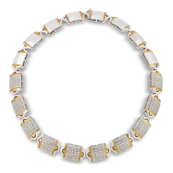 



DIAMOND NECKLACE IN 18KT TWO TONE GOLD