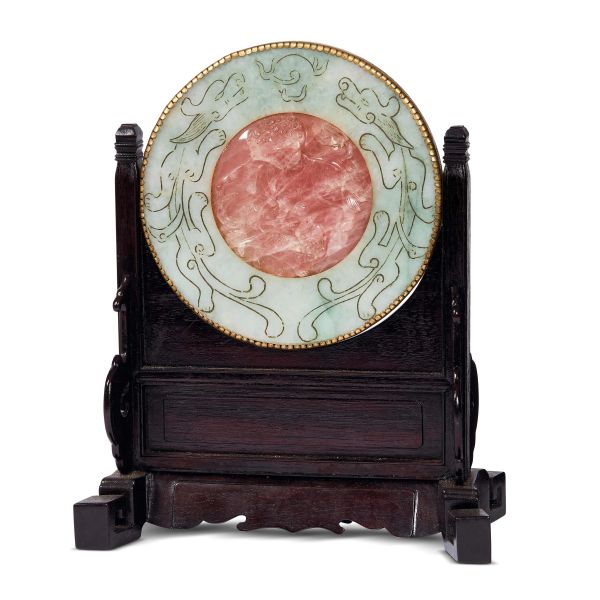 



CIRCULAR MIRROR IN JADEITE AND ROSE QUARTZ, CHINA, 20TH CENTURY