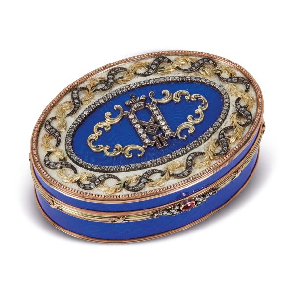 A RUSSIAN SNUFF-BOX, EARLY 20TH CENTURY