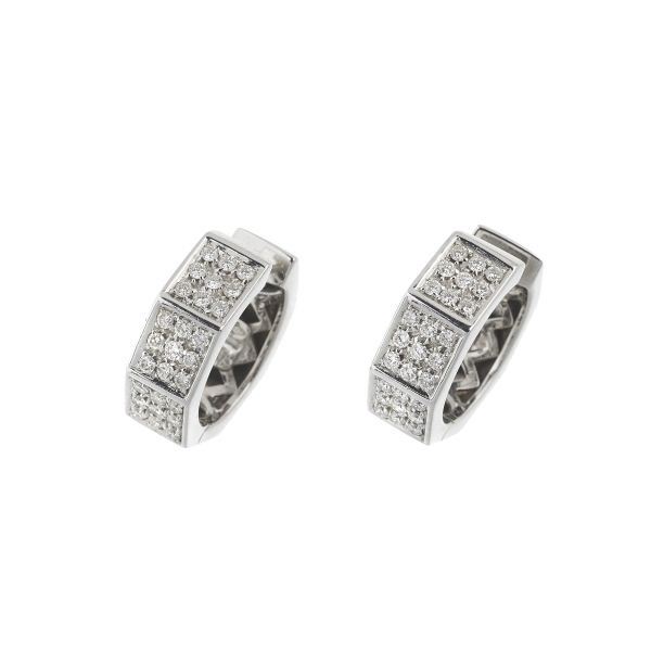 DIAMOND HOOP EARRINGS IN 18KT WHITE GOLD