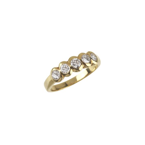 RIVIERA DIAMOND RING IN 18KT YELLOW GOLD