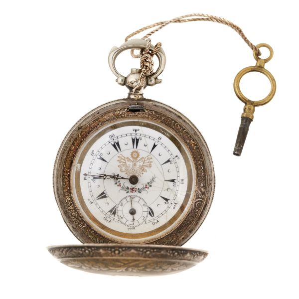 



SILVER POCKET WATCH WITH CREST