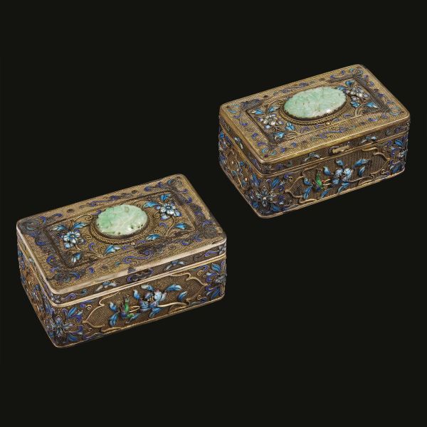 TWO BOXES WITH COVER, CHINA, LATE QING DYNASTY, 19TH-20TH CENTURIES