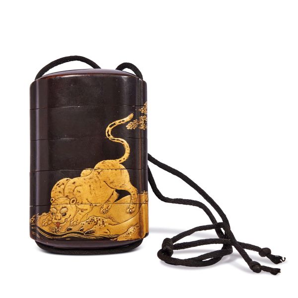 



BLACK LACQUER INRO, JAPAN, 19TH CENTURY