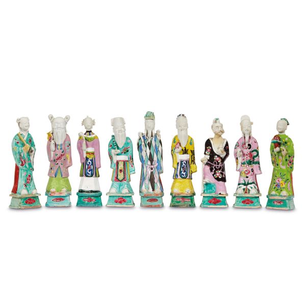 



GROUP OF NINE FIGURES, CHINA, QING DYNASTY, 19TH CENTURY