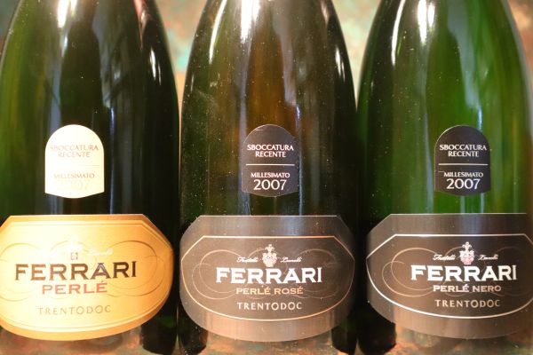 



Selezione Ferrari Perl&eacute; Fratelli Lunelli 2007