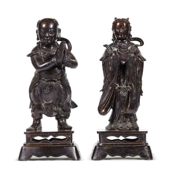 A PAIR OF SCULPTURES, CHINA, QING DYNASTY, 18TH CENTURY