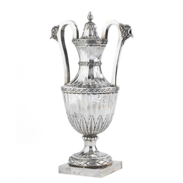 GIUSEPPE VALADIER, A SILVER COFFEE POT, ROMA, 1785 CIRCA