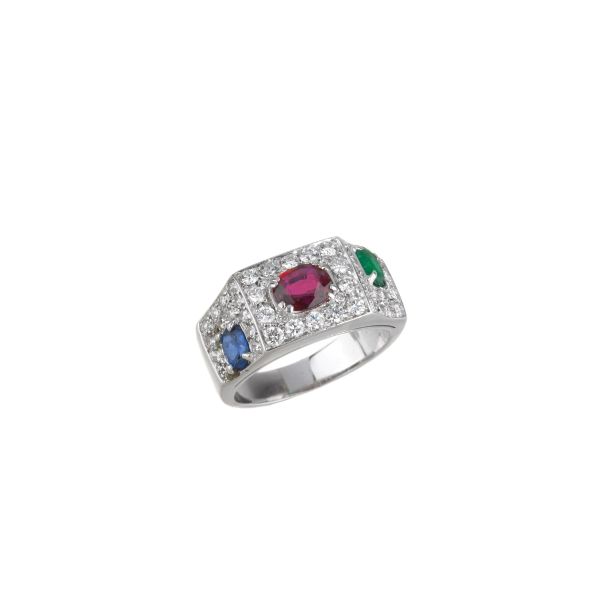 COLOURED STONE AND DIAMOND RING IN 18KT WHITE GOLD