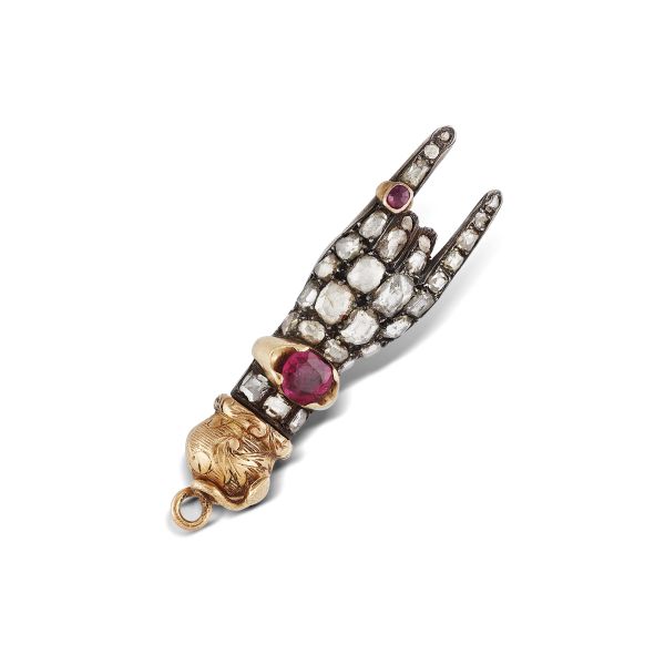 



RUBY AND DIAMOND SUPERSTITIOUS HAND SHAPED BROOCH