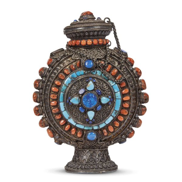 



A RITUAL FLASK, TIBET, 19TH CENTURY