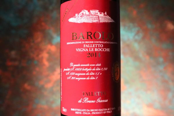 



Barolo Falletto Vigna le Rocche Riserva Etichetta Rossa Bruno Giacosa 2014